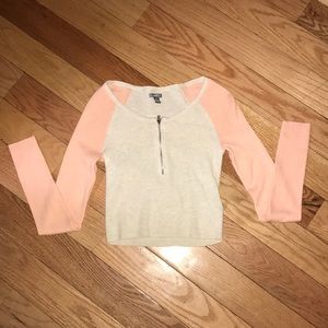 AERIE CROPPED SWEATER NEVER WORN!!